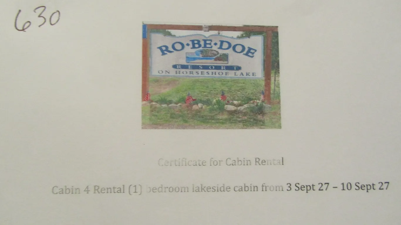 Rental Of Cabin 4 at Ro-Be-Doe Resort on Horseshoe Lake, Merrifield MN Sept 3rd 2027 to Sept 10th 2027