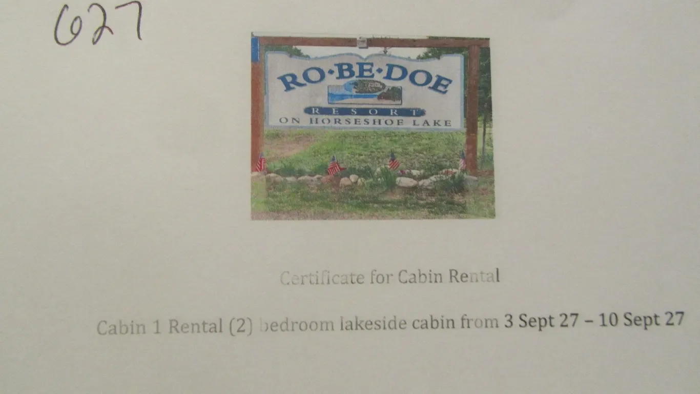 Rental Of Cabin 1 at Ro-Be-Doe Resort on Horseshoe Lake, Merrifield MN Sept 3rd 2027 to Sept 10th 2027