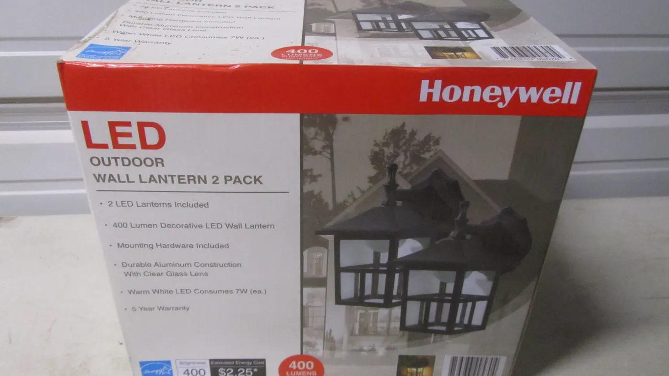 Honeywell LED Outdoor Wall Lantern 2 Pack
