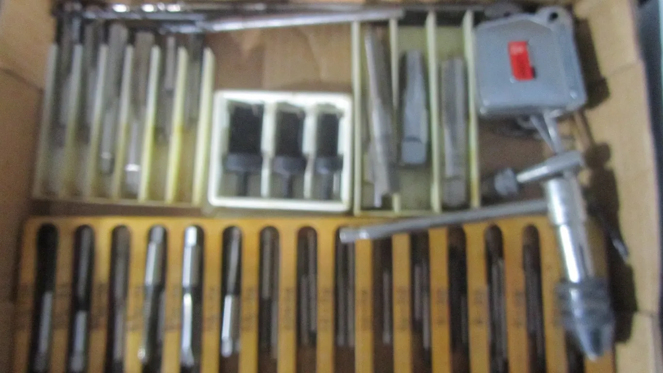 Lot Of Tap & Dies