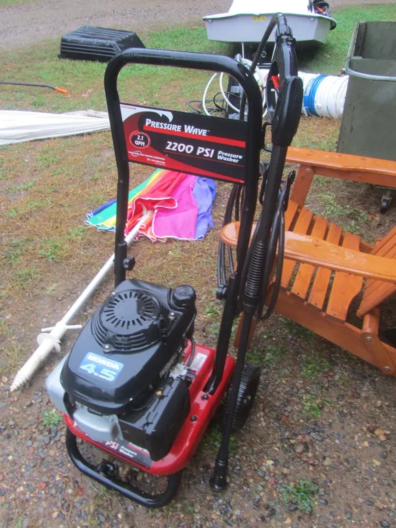DeVilbiss Pressure Wave 2200 PSI Pressure Washer