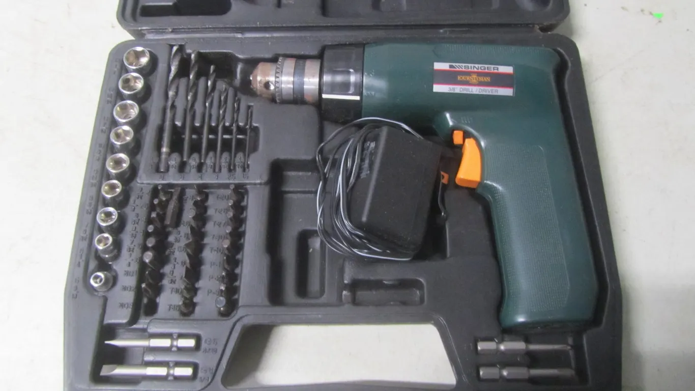 Singer The Journeyman Series 3/8" Cordless Drill/Driver Set