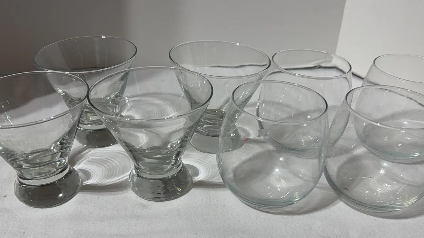 Lot of 2 sets of 4 glasses.