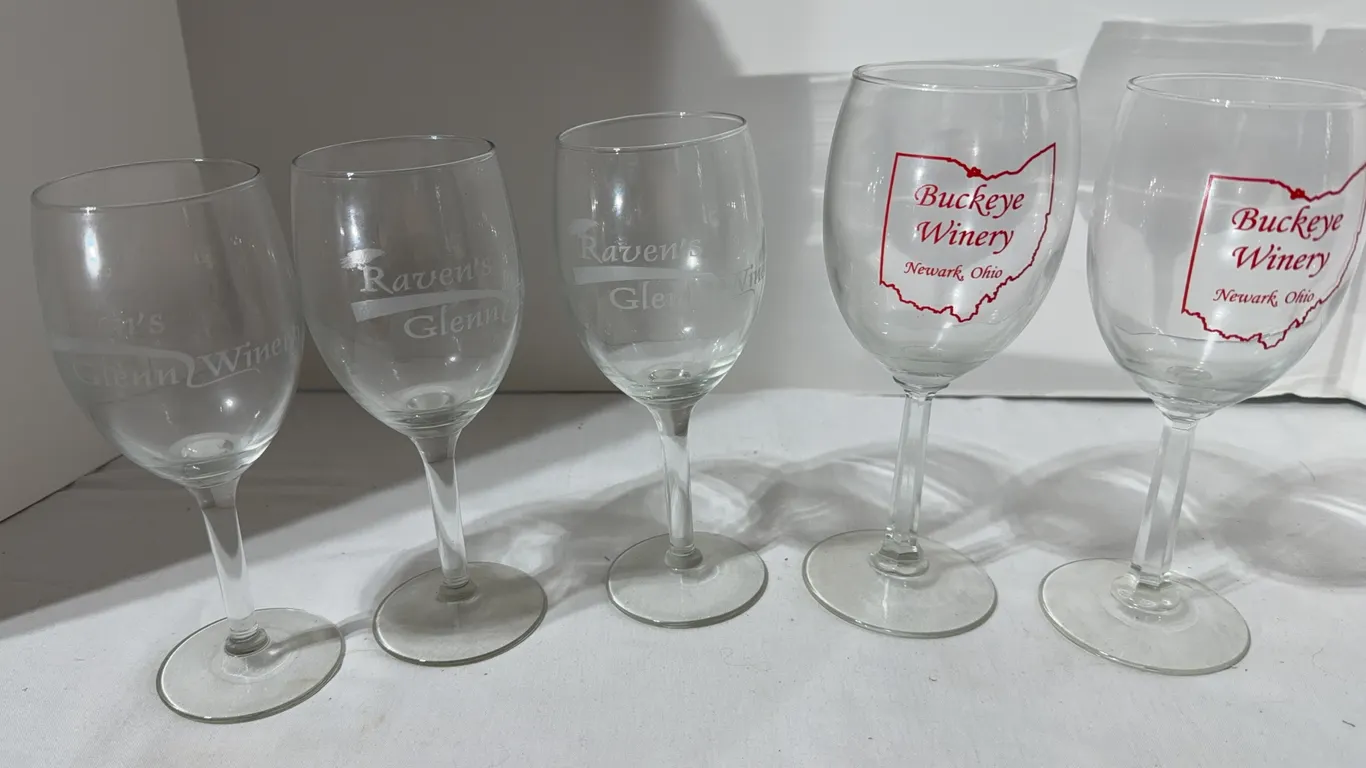 A lot of five wine classes from local wineries
