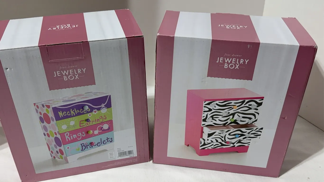 Pair of new jewelry boxes