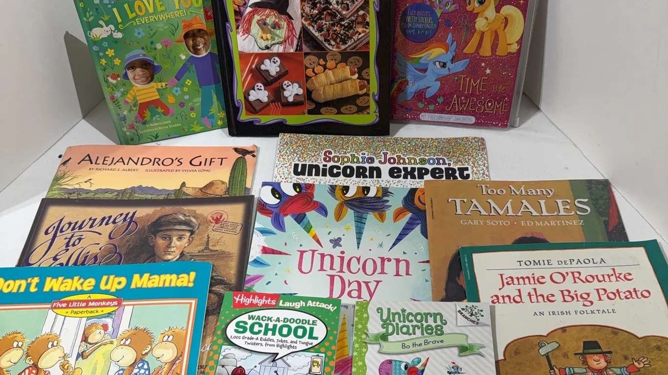Large lot of kids books, including a Halloween recipe book