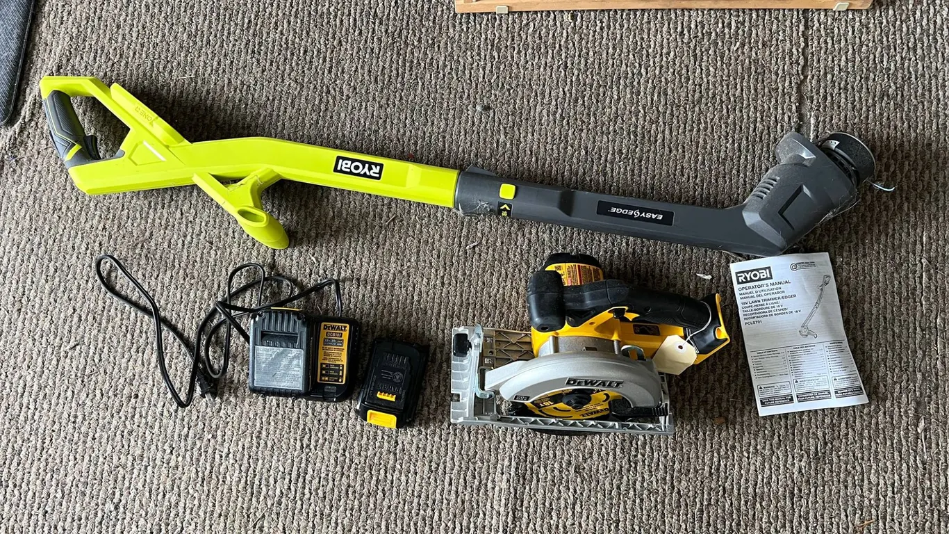 Ryobi Edger & DeWalt 20V Circular Saw Set