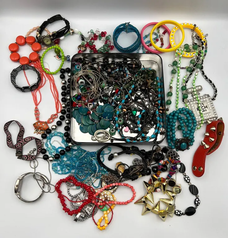 Large Mixed Costume Jewelry Lot