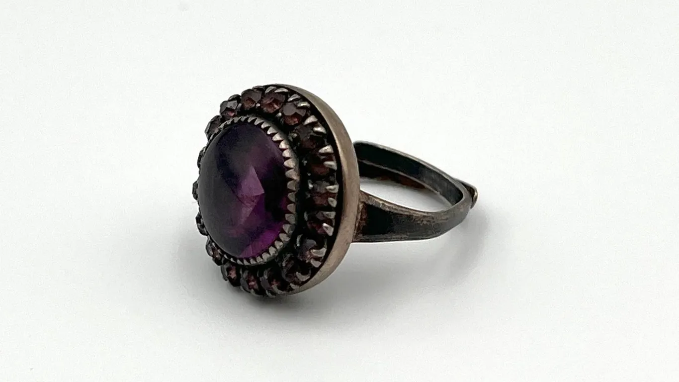 Vintage Sterling Silver Amethyst Ring