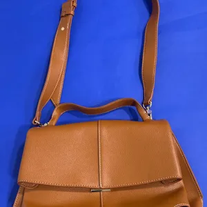Vintage Brown Faux Leather Handbag with Adjustable Strap