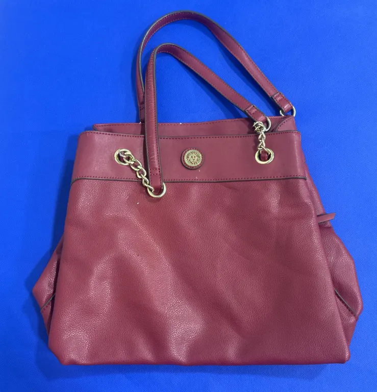 Red Faux Leather Tote Bag with Gold-tone Lion Emblem and Chain Accents