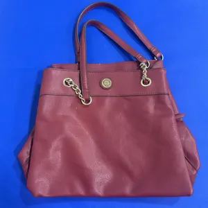Red Faux Leather Tote Bag with Gold-tone Lion Emblem and Chain Accents