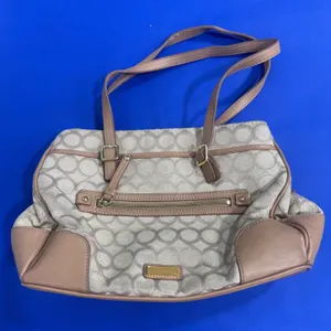 Nine West Handbag Featuring Textured Design and Dual Straps