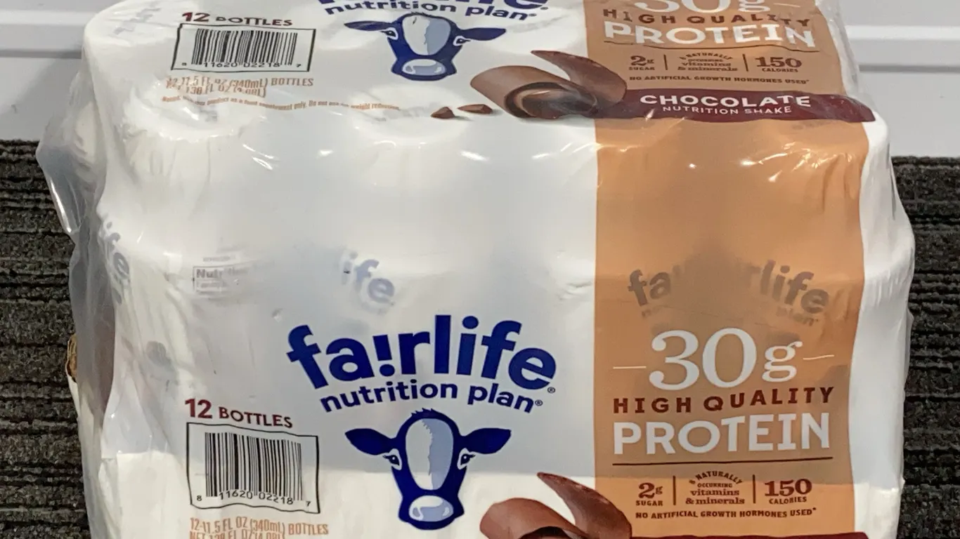 *NEW* Fairlife Chocolate Protein Shake 12 Bottles - Best By 5/2027