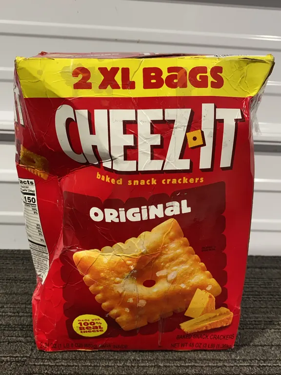 *NEW* Cheez-It Baked Snack Crackers, 3 lbs - Best By: 2/2027
