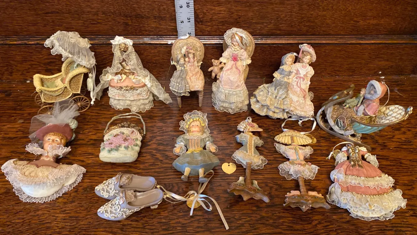 Vintage Lace and Resin Figurines with Accessories