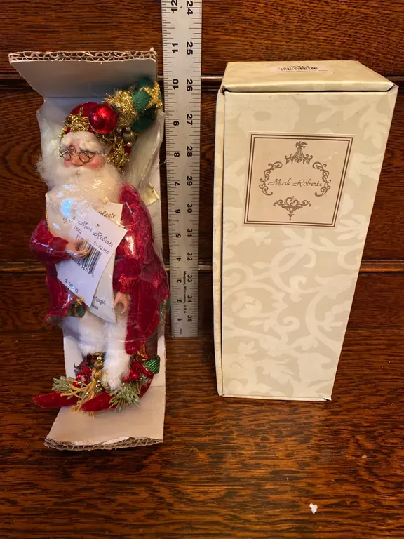 Mark Roberts Santa Claus Figurine with Original Box