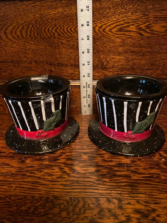 2 Fitz and Floyd Top Hat Ceramic Candleholders