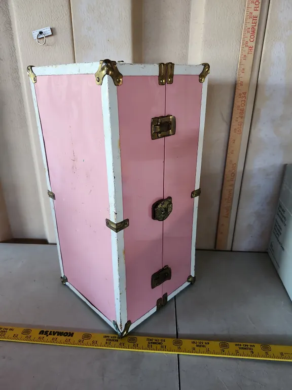 Vintage Metal Doll Size Luggage Box 18"X9"X9"