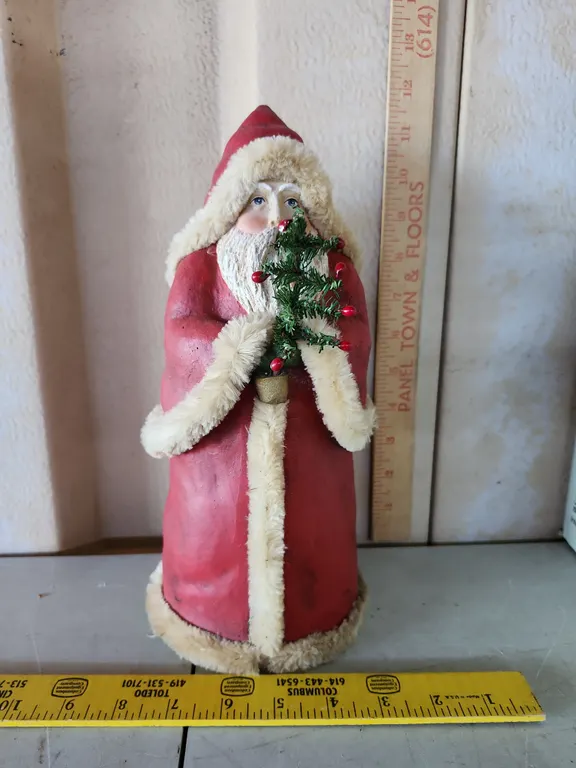 Folk Art Santa Figure From The Lloyd Co Bainbridge, Ohio 11.5" Tall