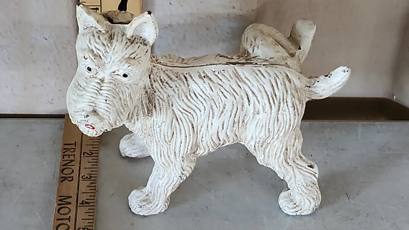 Vintage Cast Iron Scottie Dog Peeing Figure/Doorstop 7.5"X4.5"X6.5"