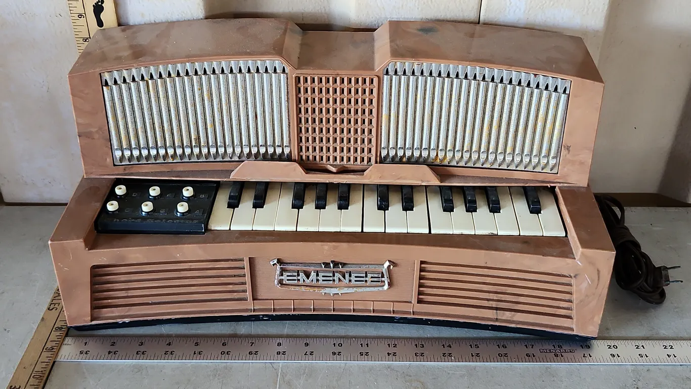 Vintage Emenee Electric Organ, Tested Works