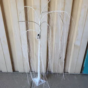 LED Lighted Tree, Adjustable Branches