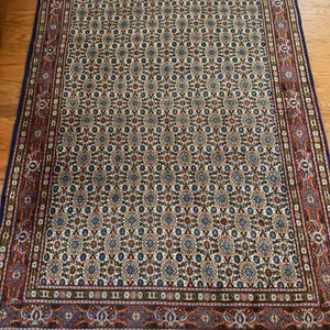 Gorgeous silk handknotted area rug