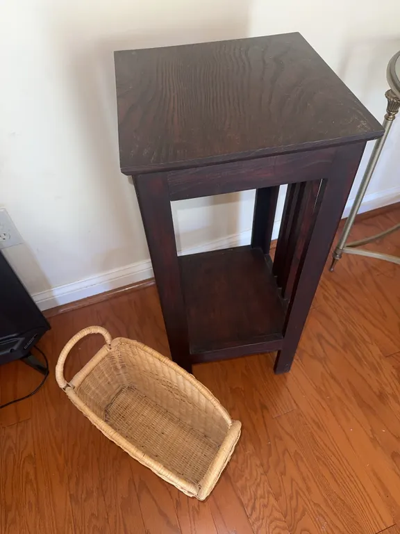 Mission style plant stand