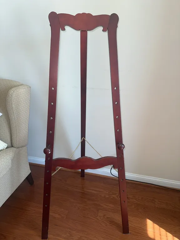 Cherry look easel