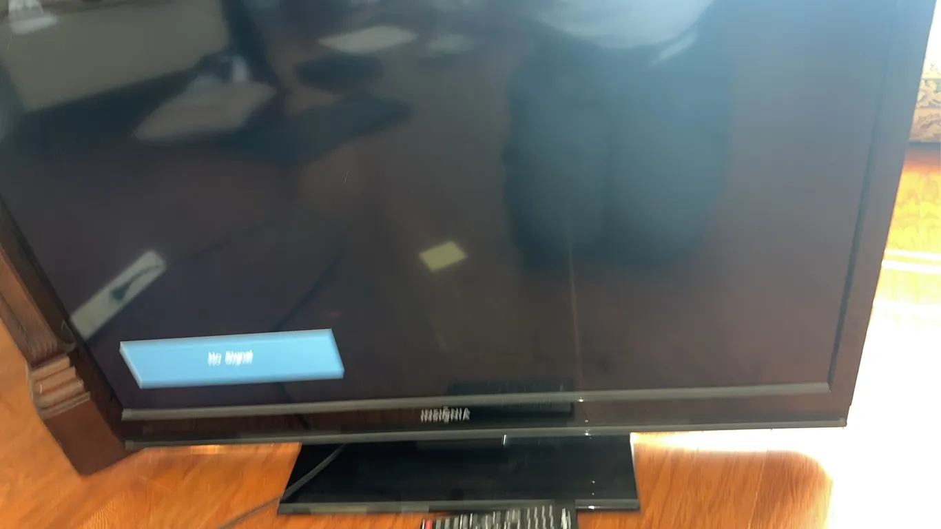 Flatscreen TV – 39 inches