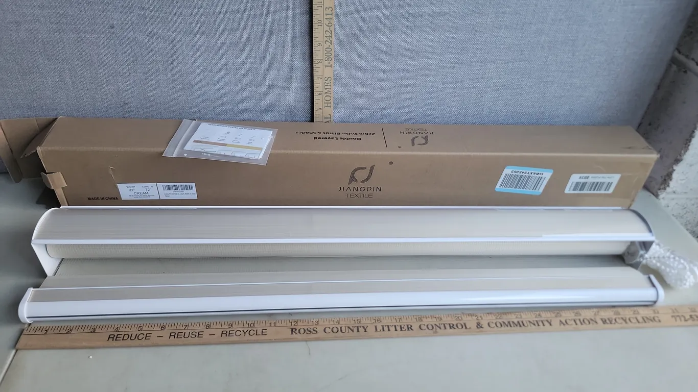 Zebra Roller Blinds 31''X72'' Cream