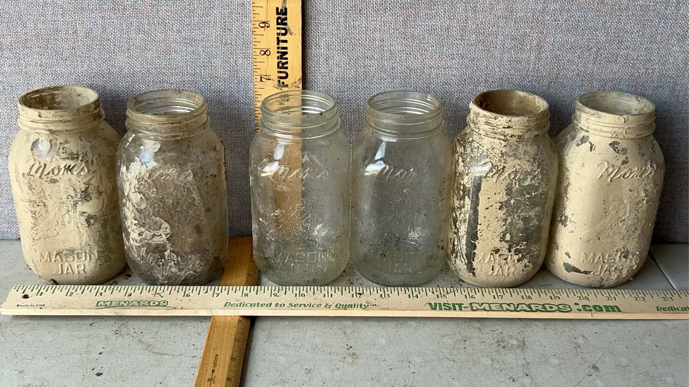 6 Vintage Moms Mason Jars 1 Qt. Glass Canning Jars