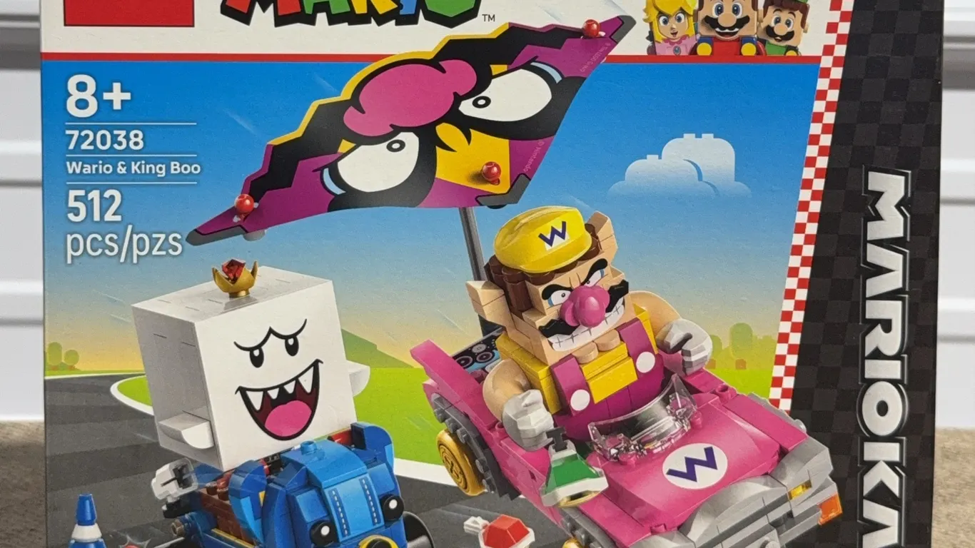 *NEW* LEGO Super Mario: Mario Kart - Wario & King Boo (72038)