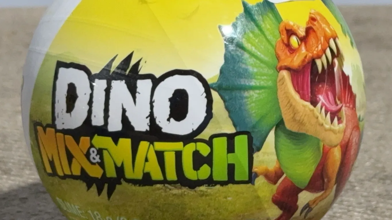 *NEW* Zuru 5 Surprise Dino Mix & Match Animal Figure