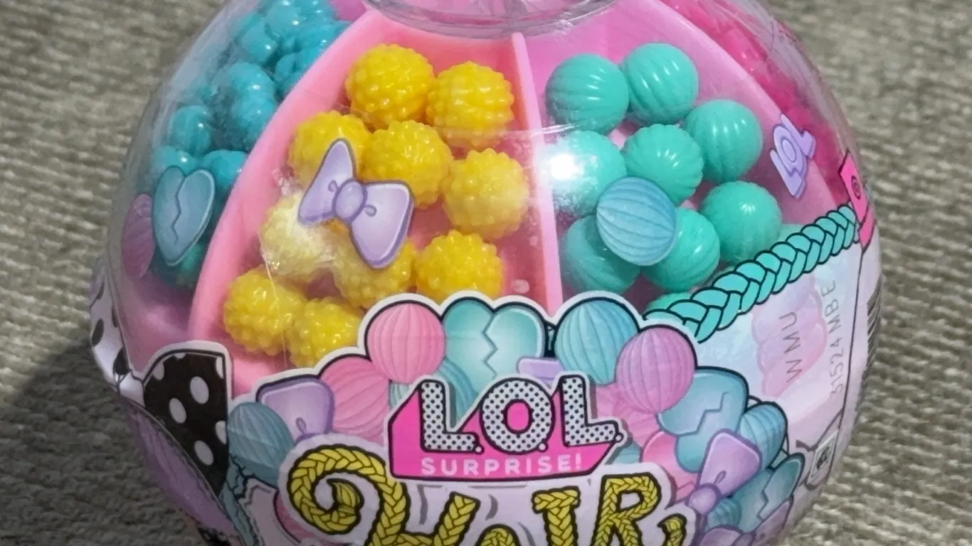 *NEW* L.O.L. Surprise! Hair Beads Tots: Fashion Articulated Doll with Accessories