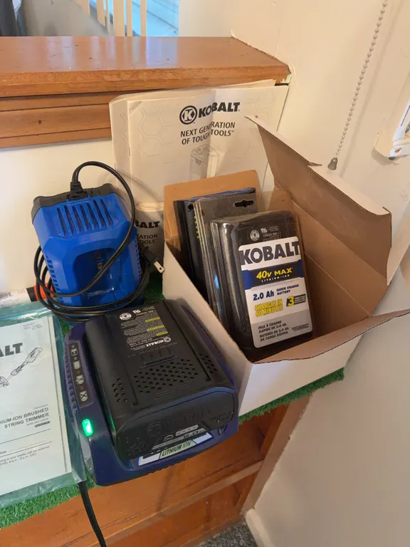 Kobalt 40v Battery’s and Charger