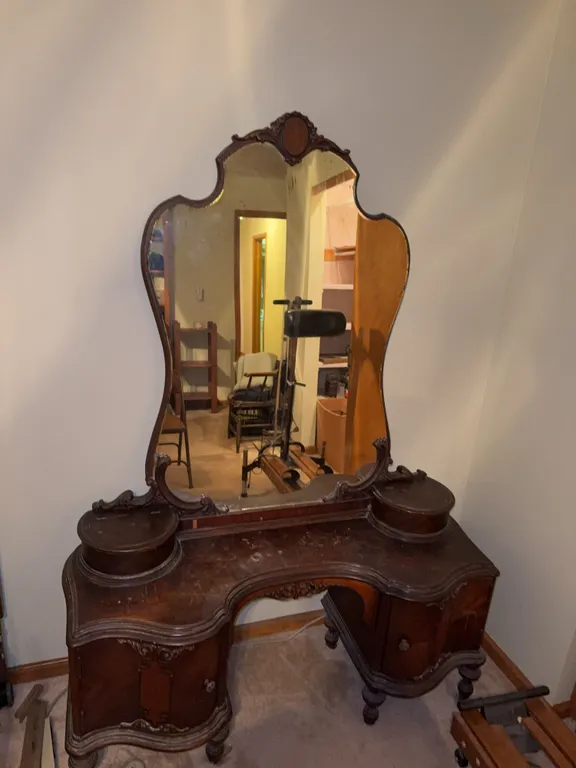 Antique vanity
