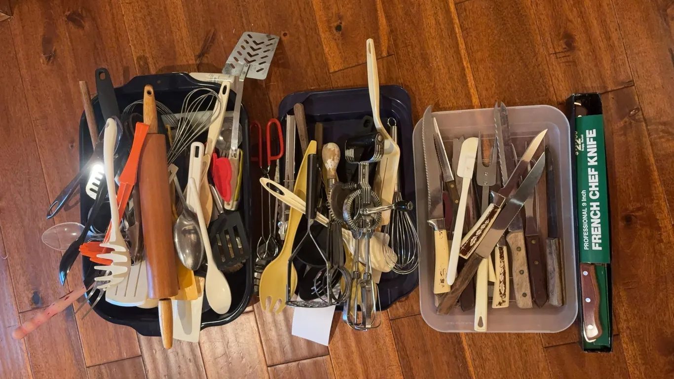 kitchen utensils