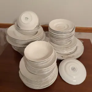 Johnson Brothers Glass Set