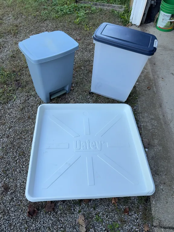 Storage bins and flat place mat