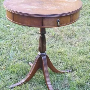 Duncan Phyfe Style Side Table