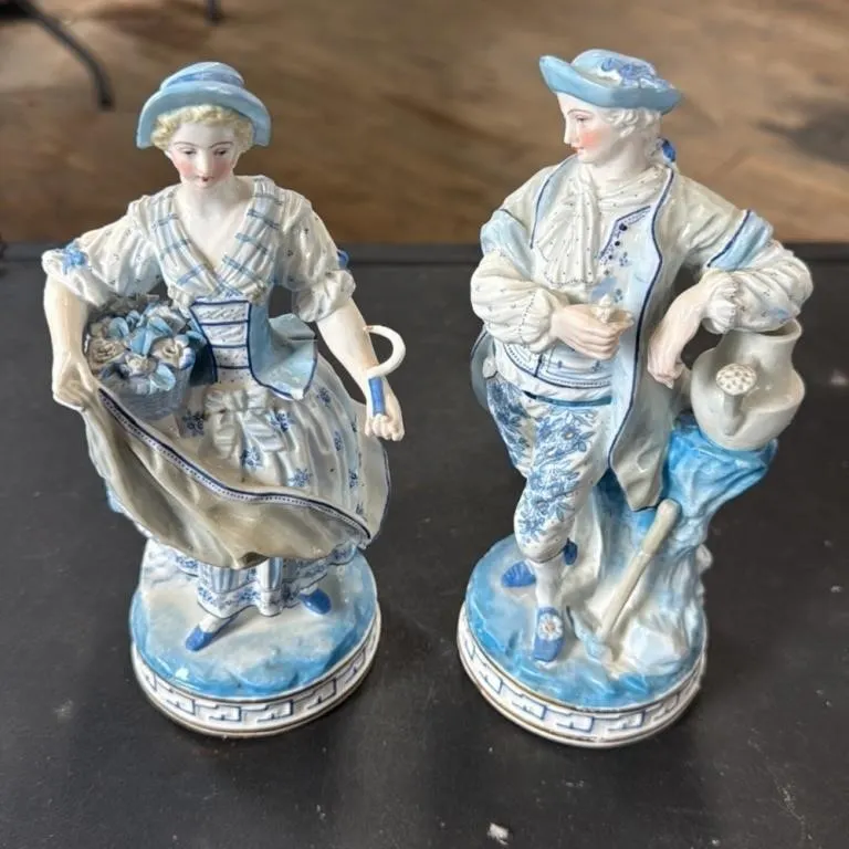 Vintage Porcelain Figurine Pair - Man and Woman