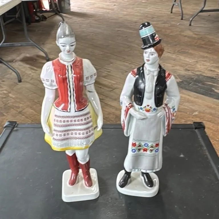 Hollóháza Hungary Porcelain Figurines 1831 Handp