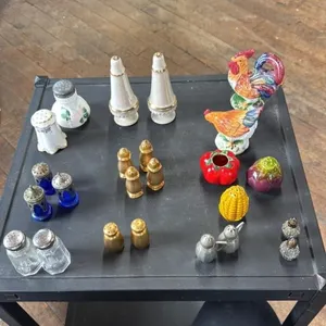 Vintage Salt and Pepper Shaker Collection Lot