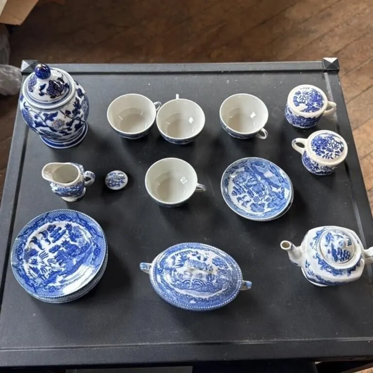 Vintage Blue Willow Porcelain Child's Tea Set