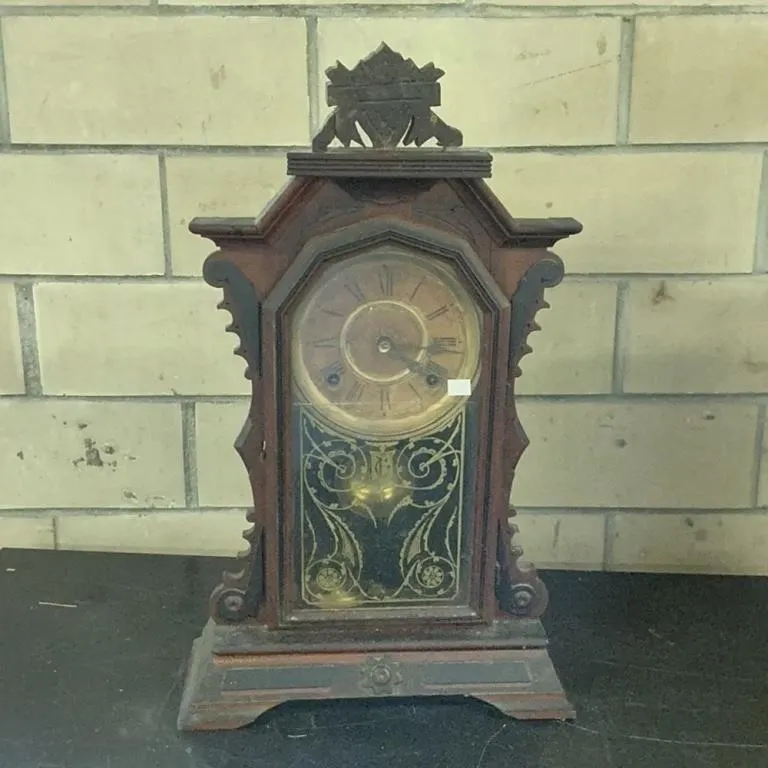 Antique Wooden Mantel Clock with Pendulum
