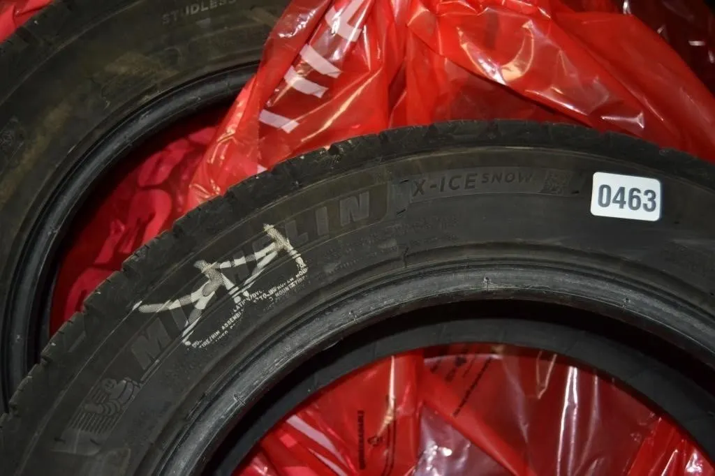 SET OF 4 MICHELIN ICE TIRES P205 55 R16