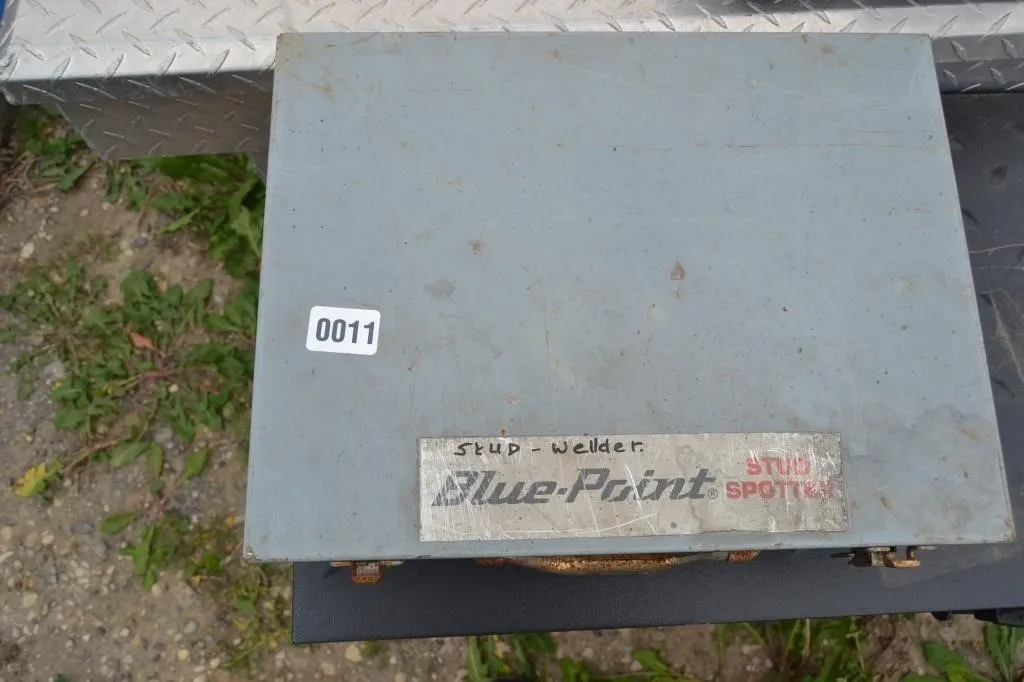 Bluepoint stud welder in the box