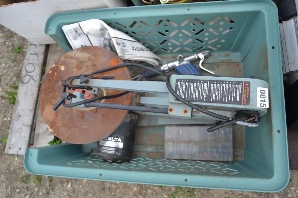 Delta scroll saw, 16 inch